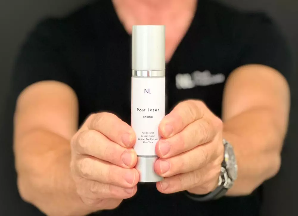 Hautpflegeprodukte nach Laser Behaldung.