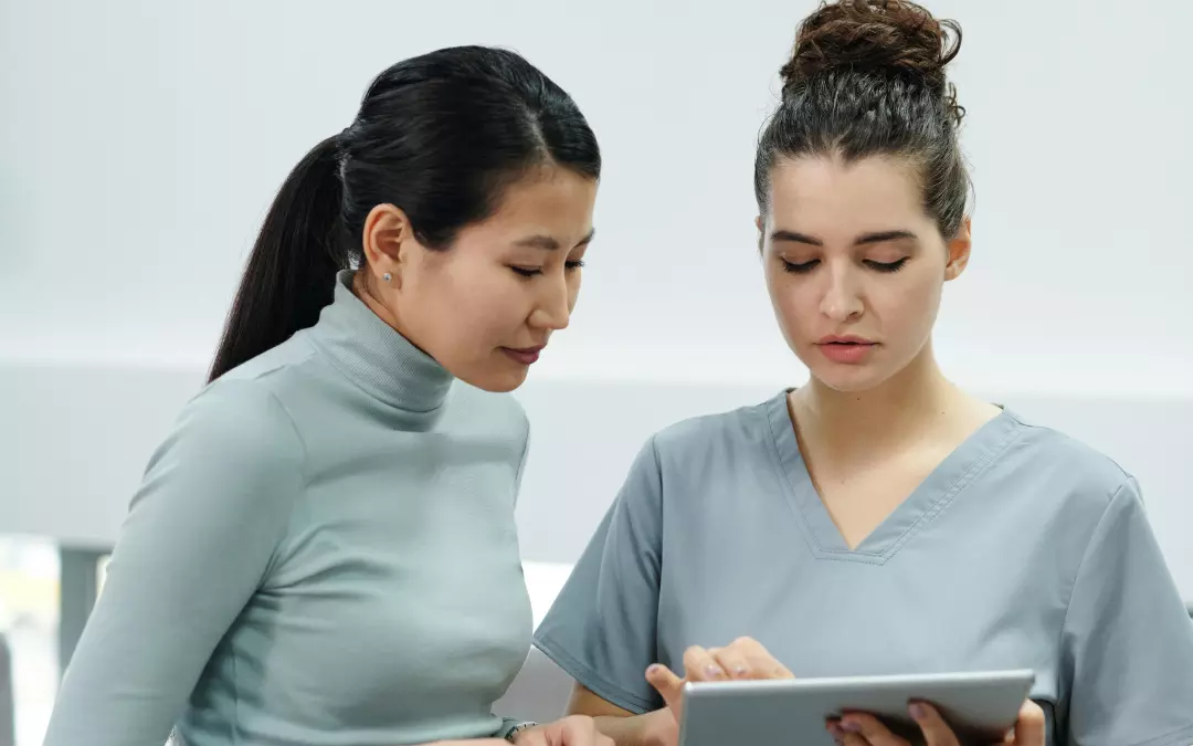 Rellenar Hip Dips con Grasa: Gu&iacute;a Completa y Detallada