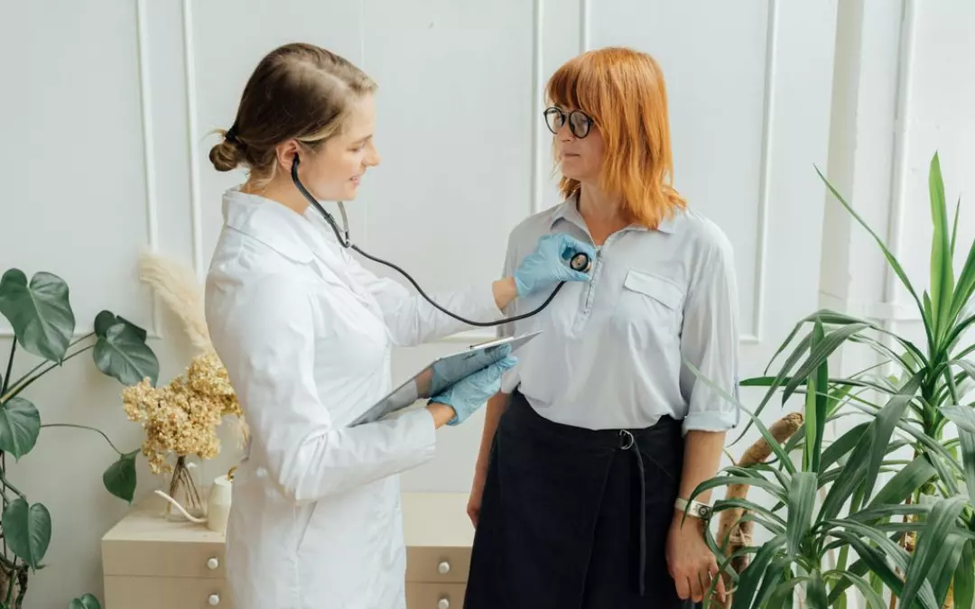 Oberschenkel Fett-weg-Spritze: Schlanke Beine Erzielen